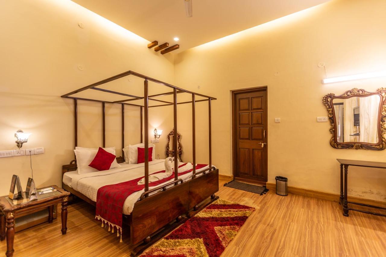 KSTDC Hotel Mayura Pine Top Nandi Hills Bagian luar foto