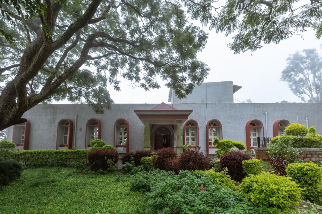KSTDC Hotel Mayura Pine Top Nandi Hills Bagian luar foto