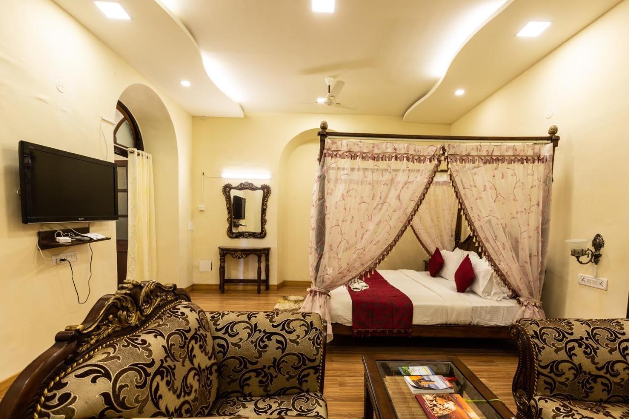 KSTDC Hotel Mayura Pine Top Nandi Hills Bagian luar foto