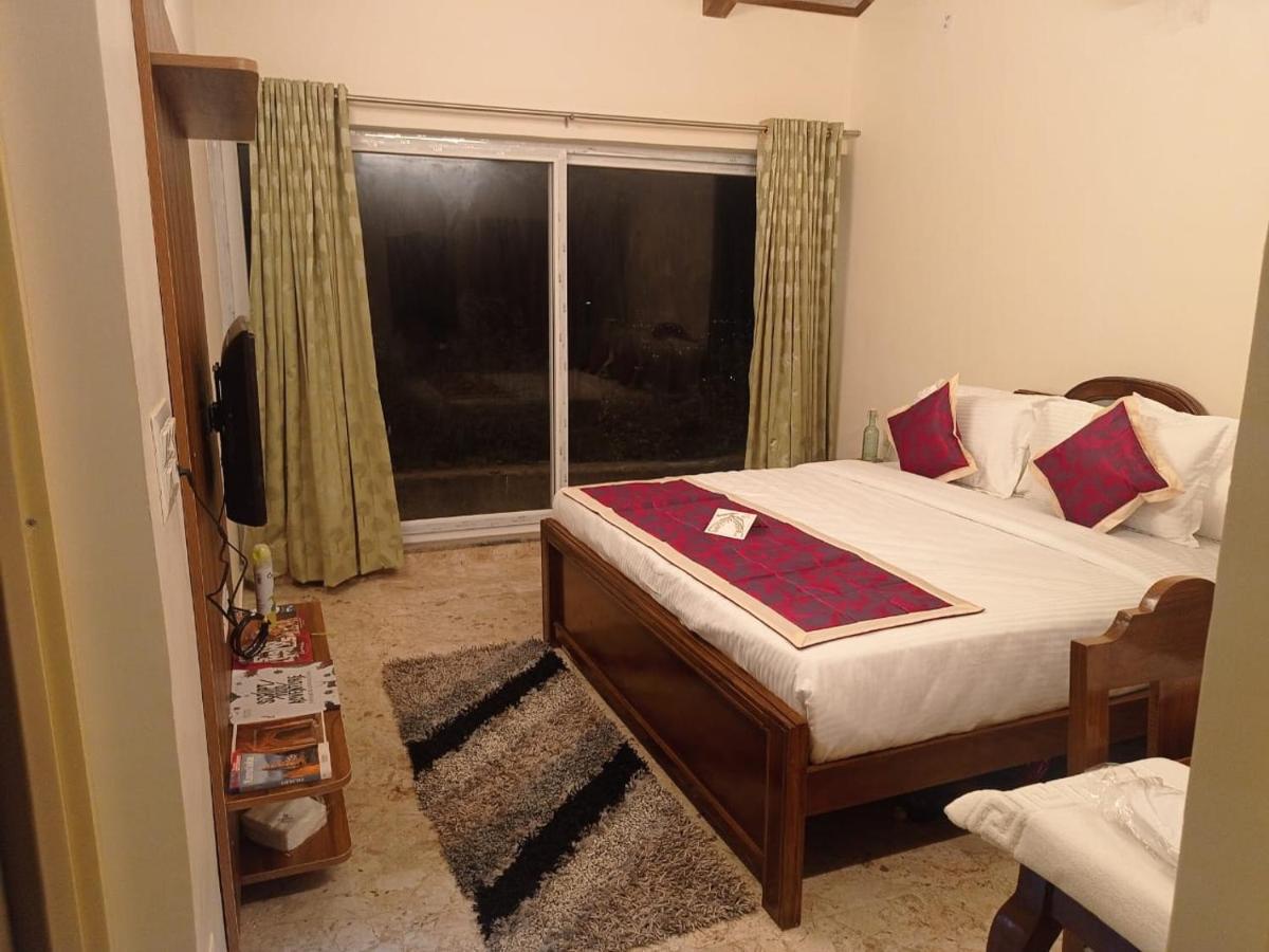 KSTDC Hotel Mayura Pine Top Nandi Hills Bagian luar foto