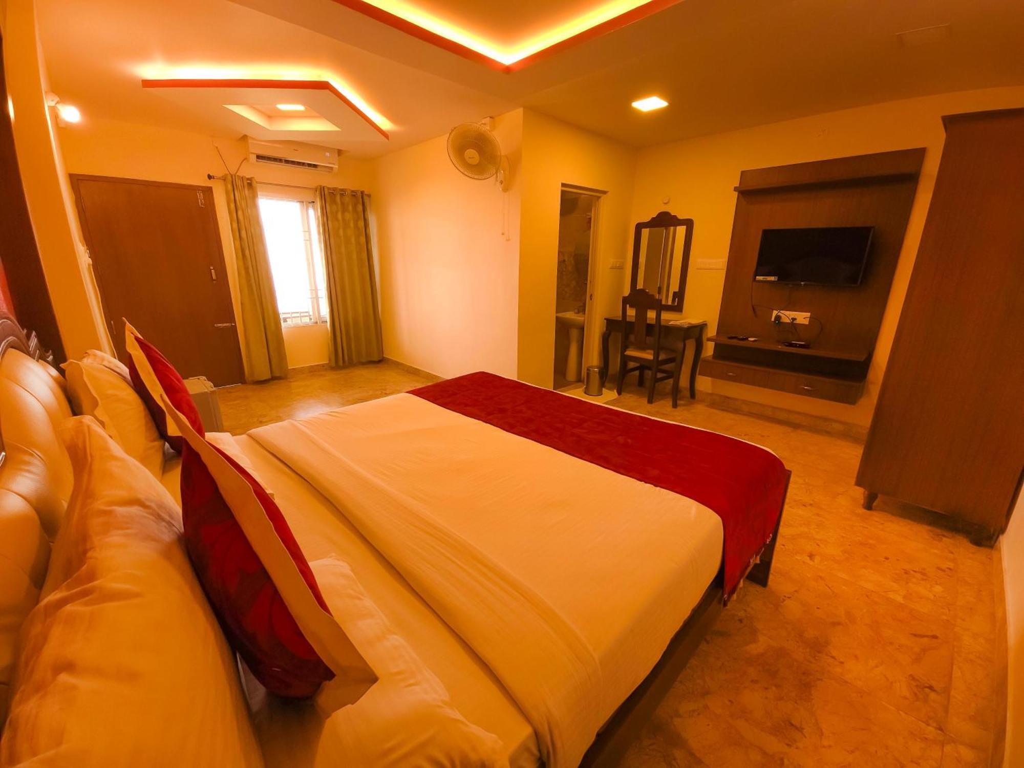 KSTDC Hotel Mayura Pine Top Nandi Hills Bagian luar foto